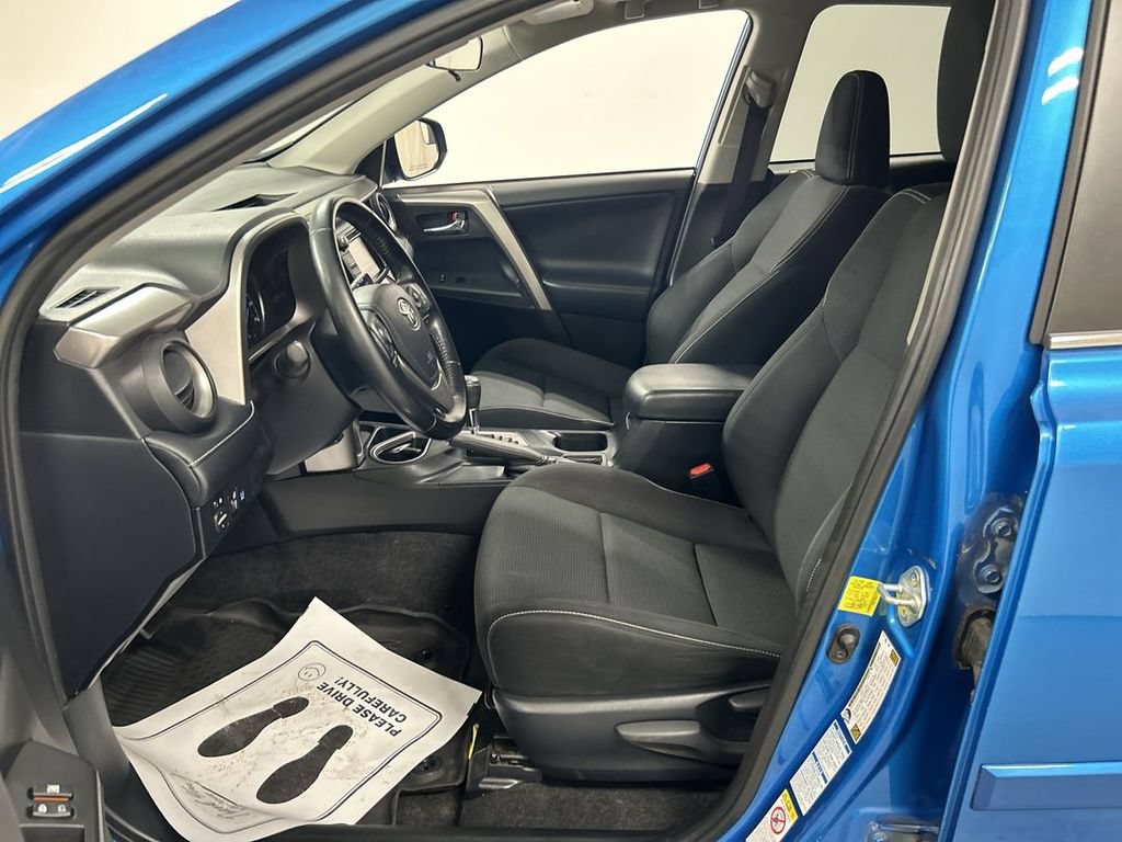Used 2017 Toyota RAV4 XLE w/ All Weather Liner Package AWD/4WD image 9
