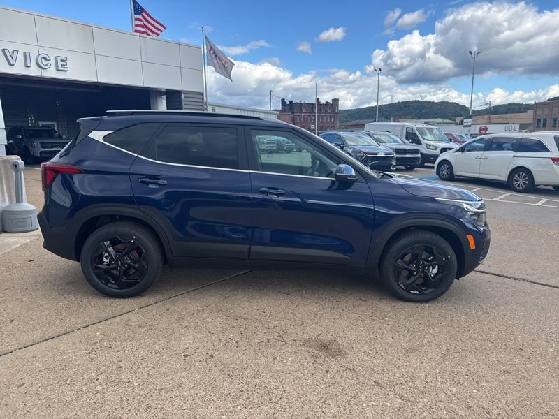 New 2026 Kia Seltos EX w/ EX Sunroof Package image 8