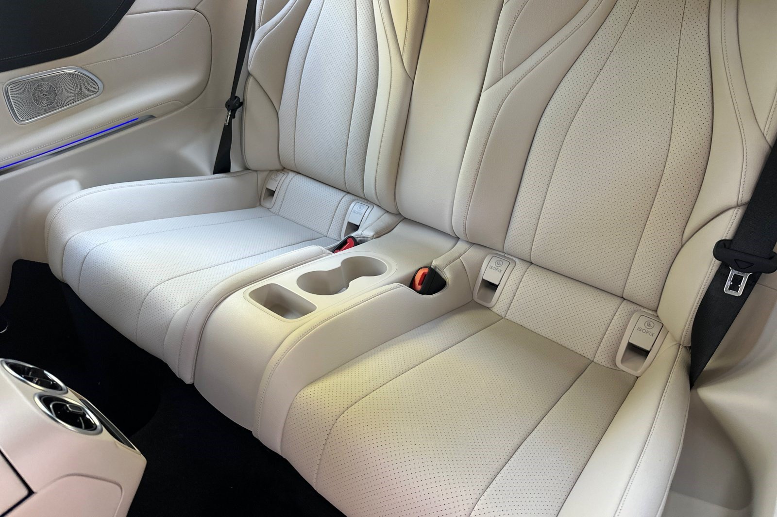 New 2027 Mercedes-Benz CLE 300 4MATIC Coupe image 26