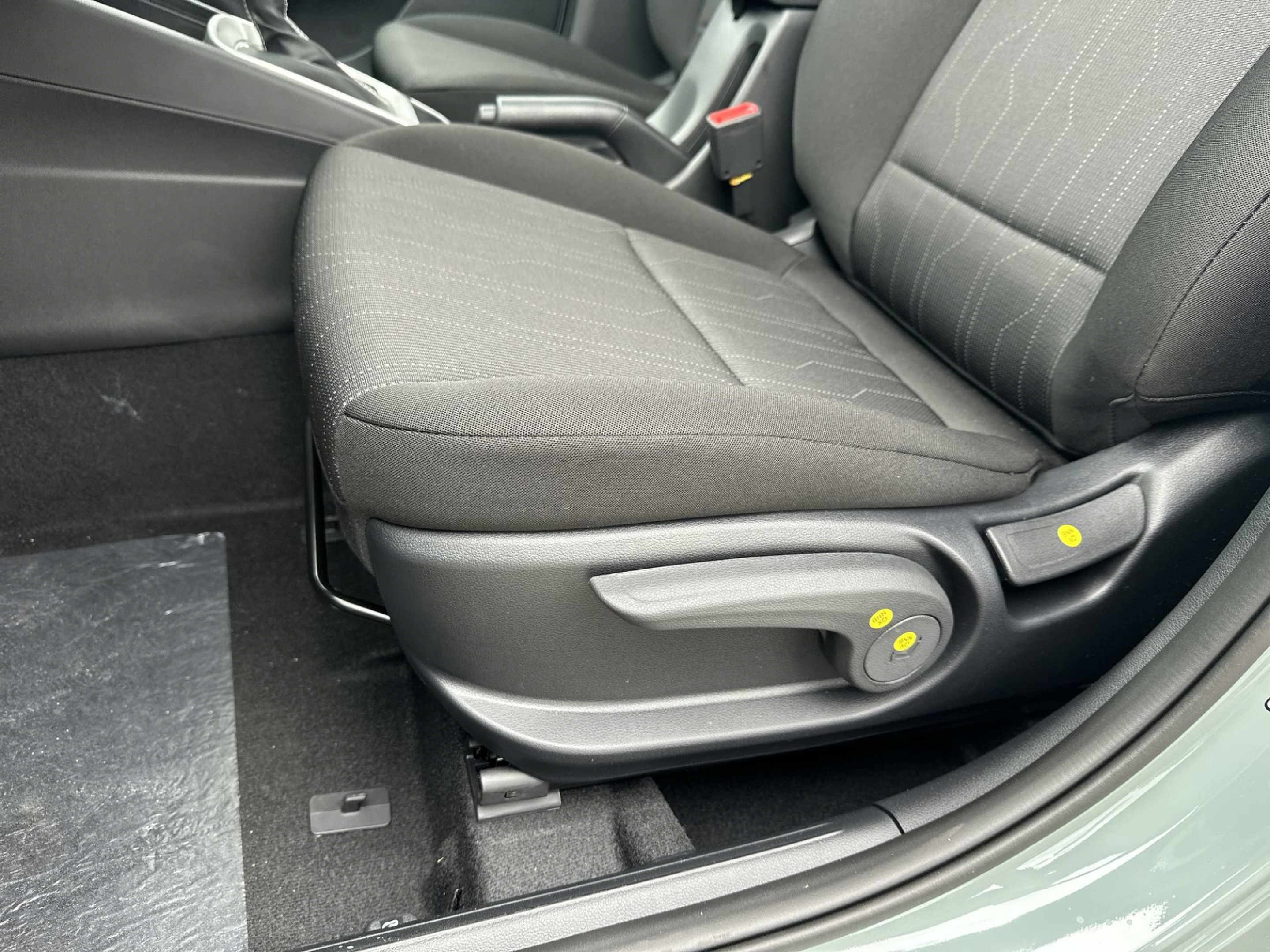 New 2026 Hyundai Venue SE FWD image 14
