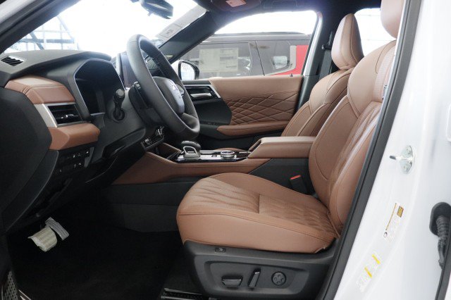 New 2026 Mitsubishi Outlander SEL AWD/4WD image 7