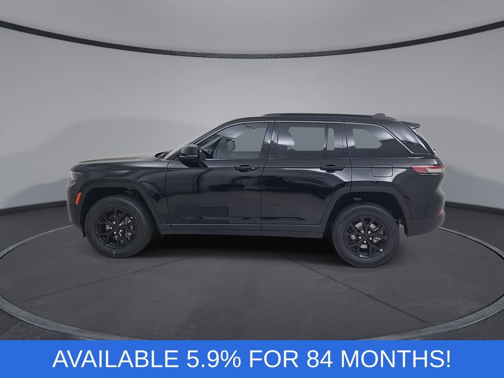 New 2026 Jeep Grand Cherokee Laredo image 9