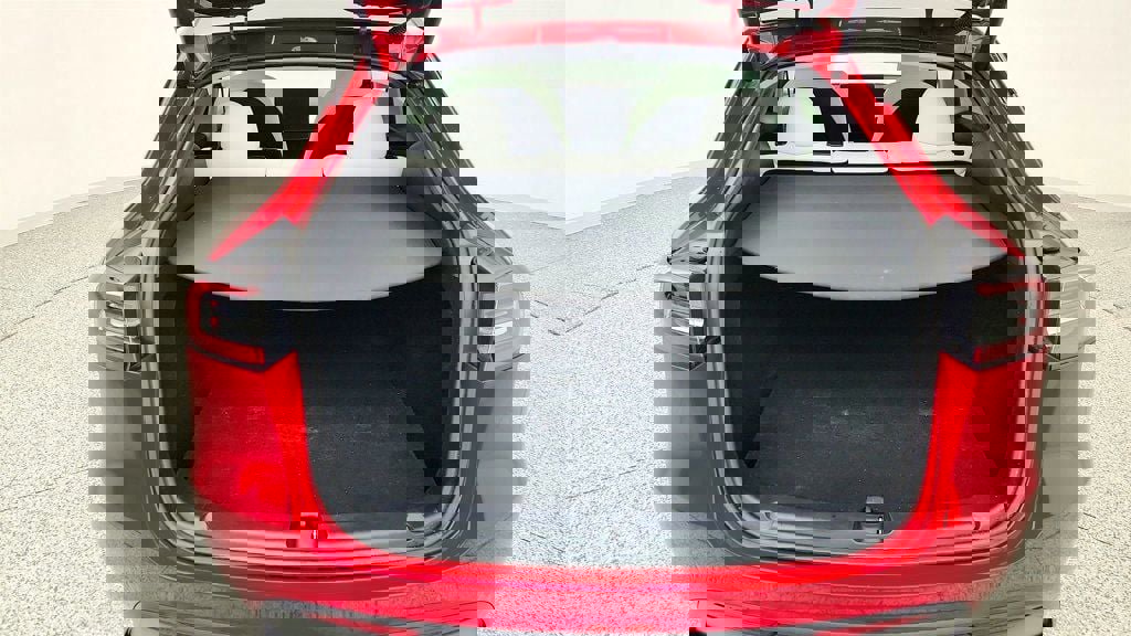 Used 2023 Tesla Model Y Performance image 26