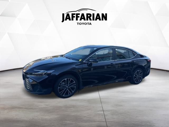 Used 2025 Toyota Camry Hybrid image 7