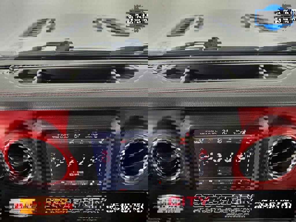 Used 2022 Jeep Wrangler Unlimited Rubicon w/ Xtreme Recon 35" Tire Package image 19