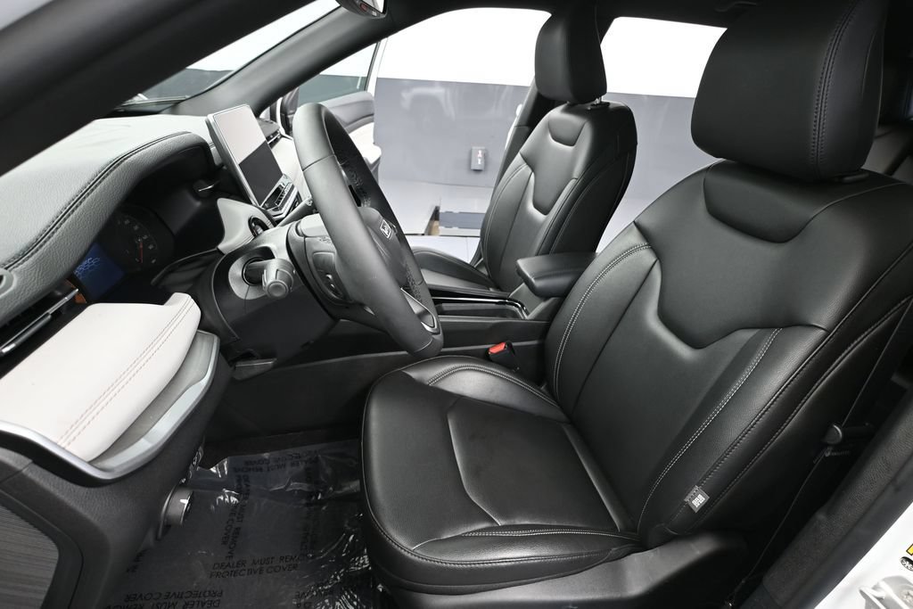 Used 2026 Jeep Compass Limited AWD/4WD image 18