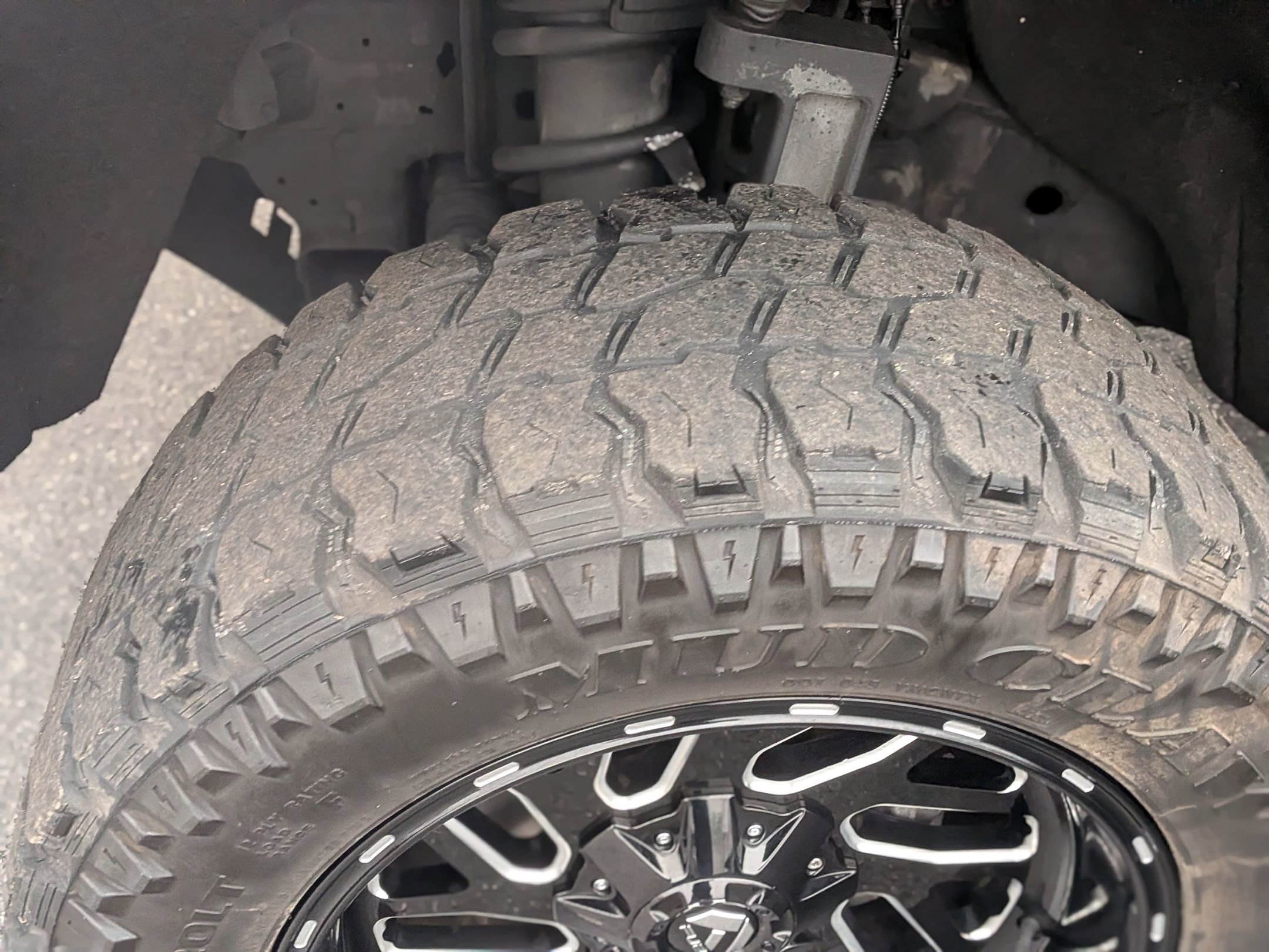 Used 2020 GMC Sierra 1500 AT4 image 13