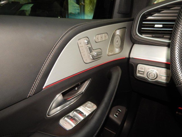 Used 2023 Mercedes-Benz GLE 63 AMG S image 27