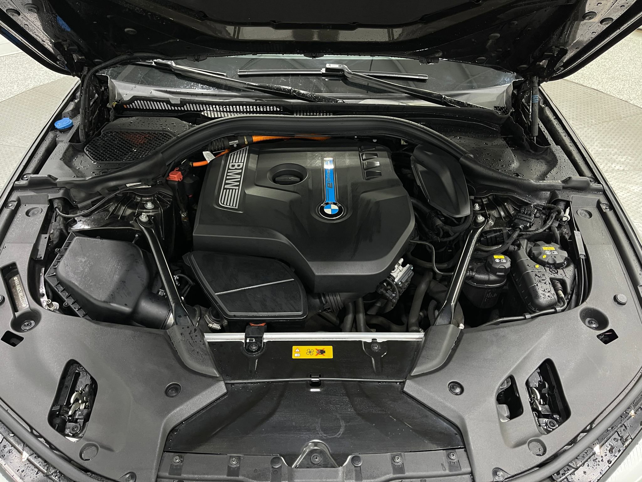 Used 2018 BMW 530e image 27