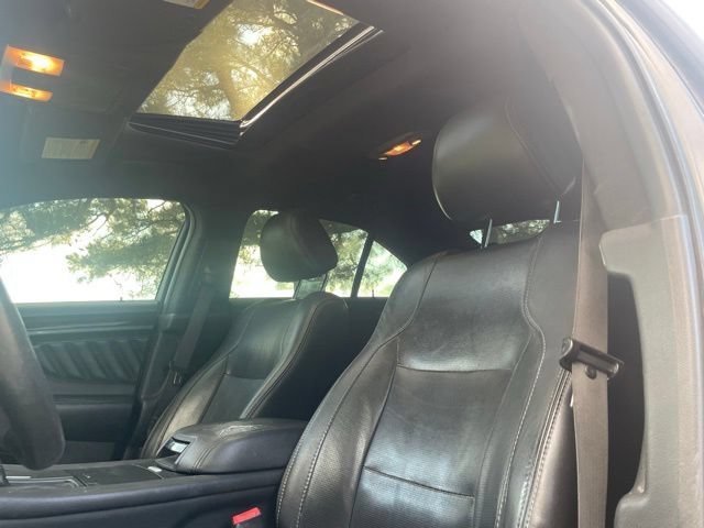 Used 2015 Ford Taurus Limited FWD image 14