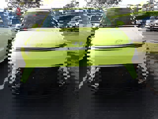 Used 2024 Hyundai Kona SEL image 2