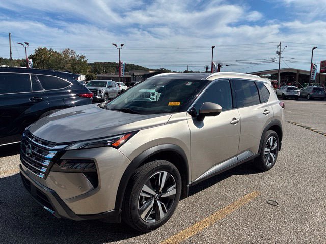 Used 2024 Nissan Rogue SL w/ SL Premium Package
