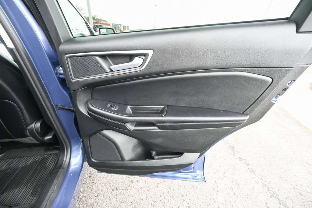 Used 2024 Ford Edge SEL w/ Convenience Package image 30