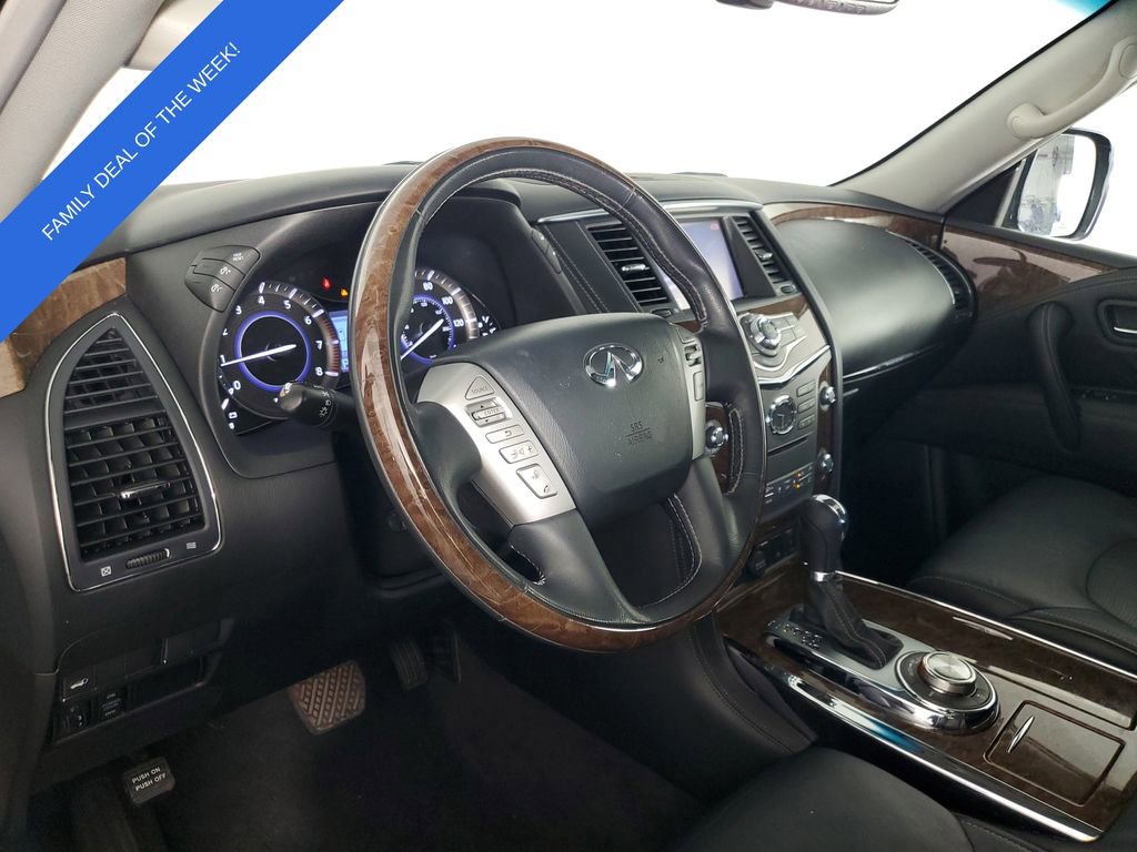 Used 2017 INFINITI QX80 Base image 11