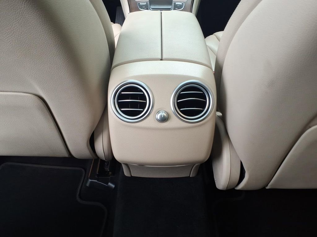 Used 2020 Mercedes-Benz GLC 300 GLC 300 image 6