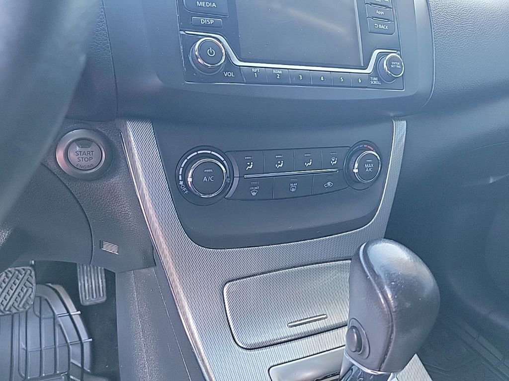 Used 2015 Nissan Sentra SR FWD image 27