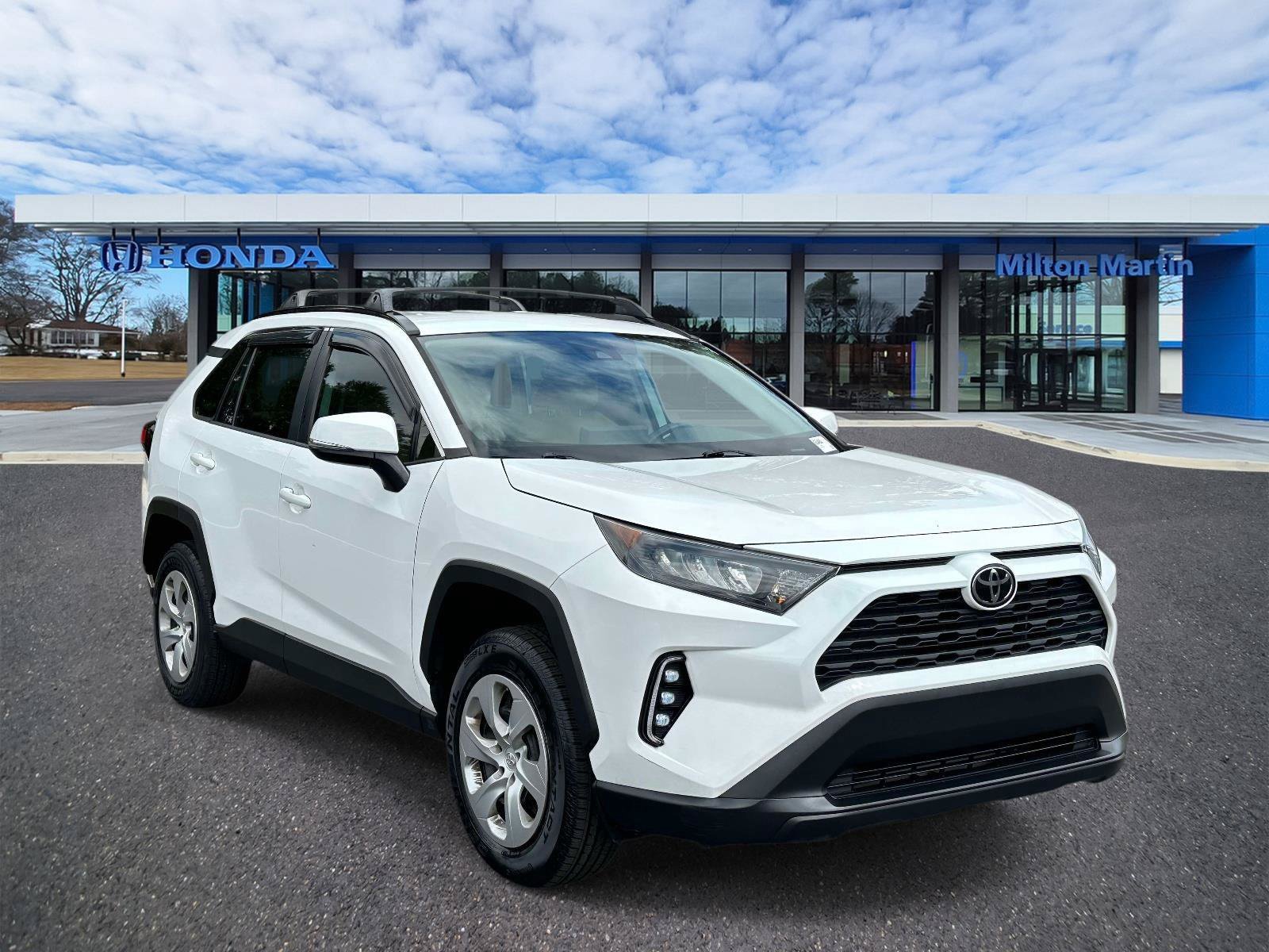Used 2021 Toyota RAV4 LE