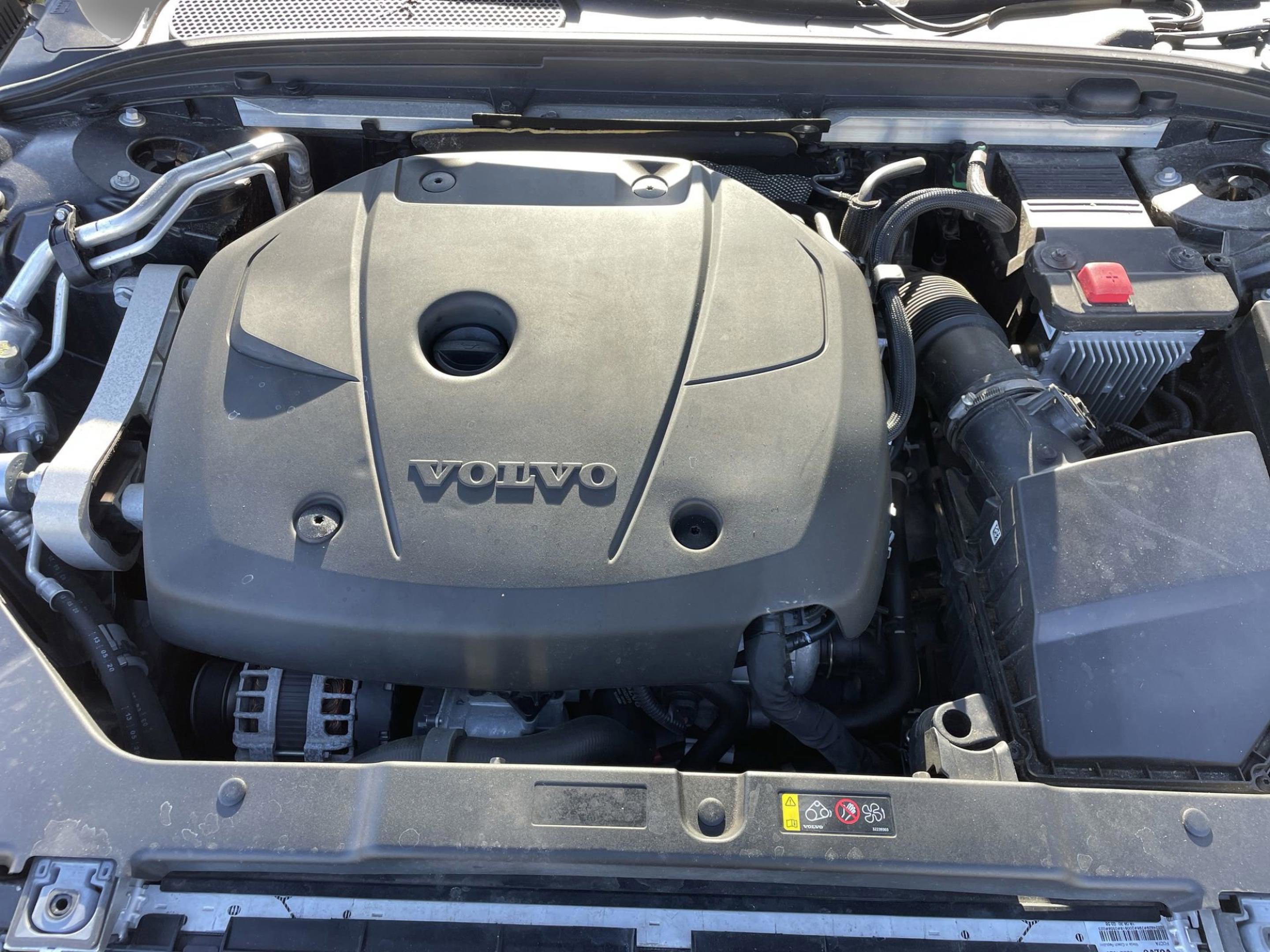 Used 2021 Volvo S60 T5 Momentum w/ Protection Package Premier image 26