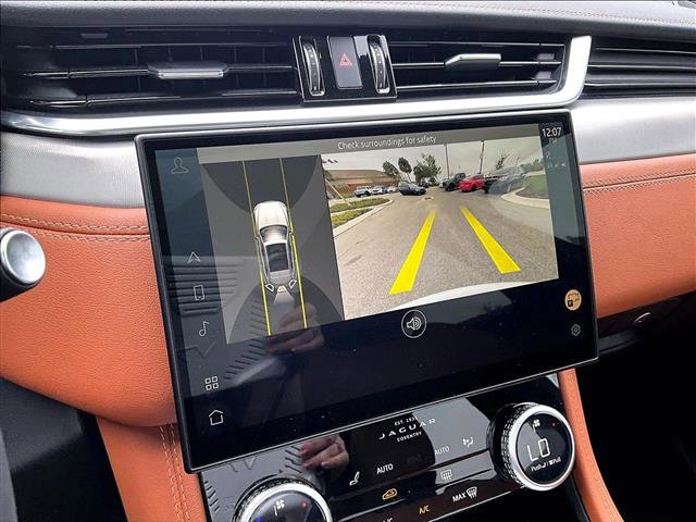 Used 2025 Jaguar F-PACE R-Dynamic S image 21