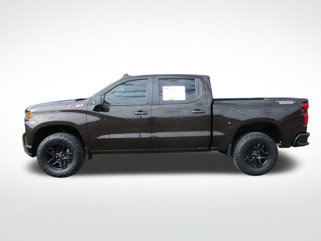 Used 2019 Chevrolet Silverado 1500 Custom Trail Boss w/ Custom Convenience Package image 2