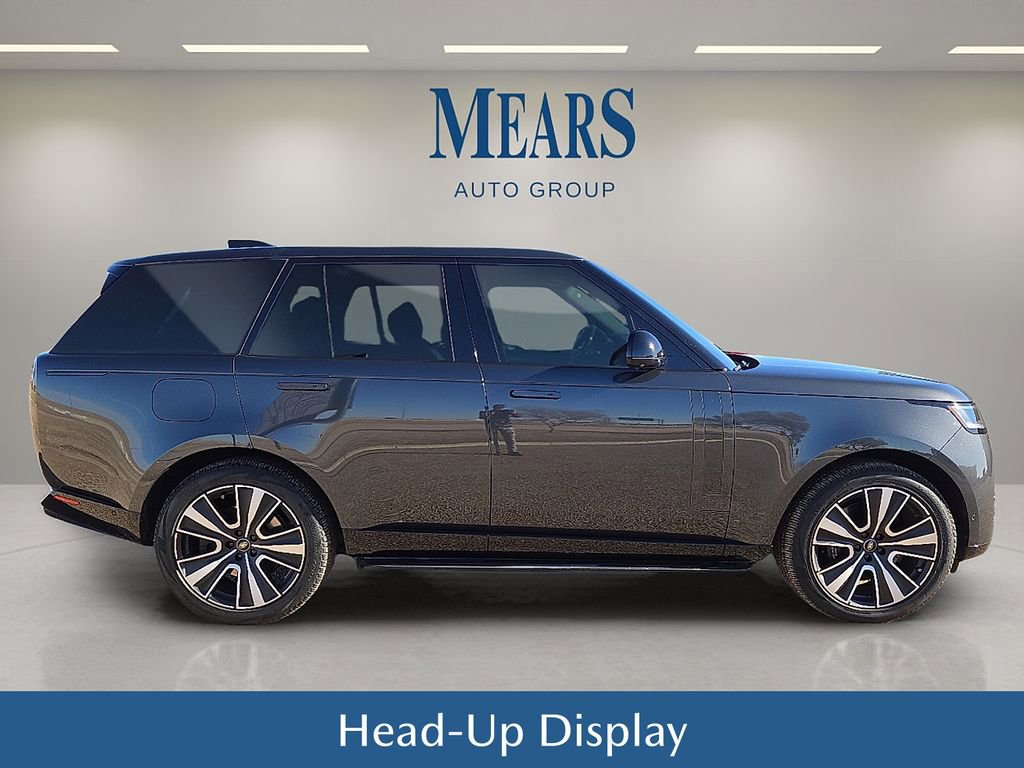 Used 2023 Land Rover Range Rover SE AWD/4WD image 7