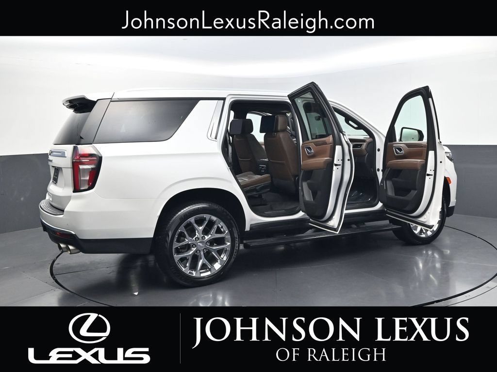 Used 2021 Chevrolet Tahoe High Country w/ Premium Package AWD/4WD image 32