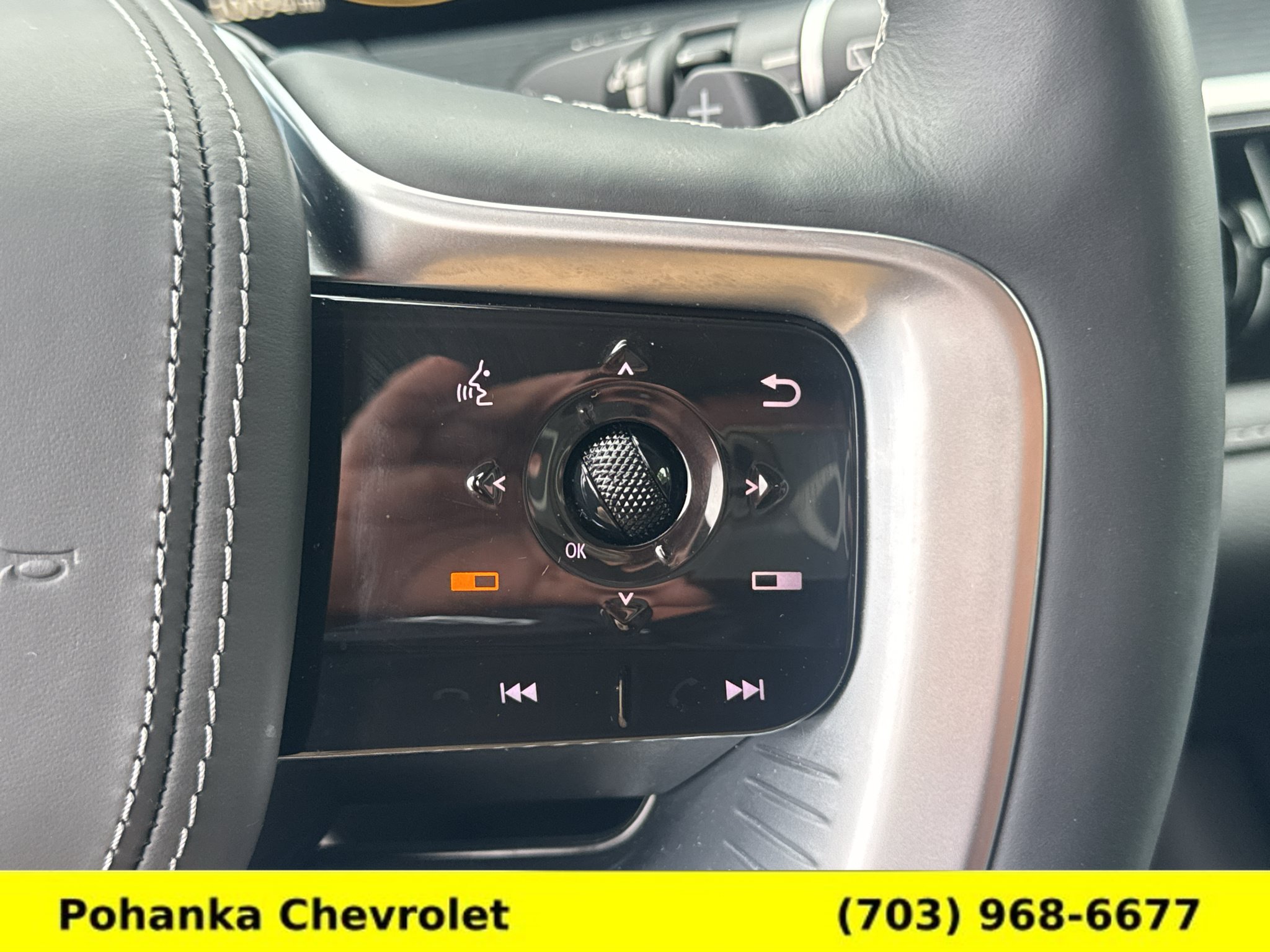 Used 2025 INFINITI QX80 Sensory AWD/4WD image 14