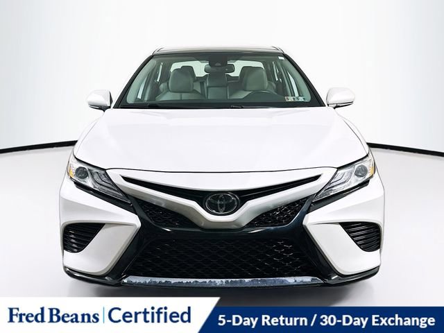Used 2020 Toyota Camry XSE video 2