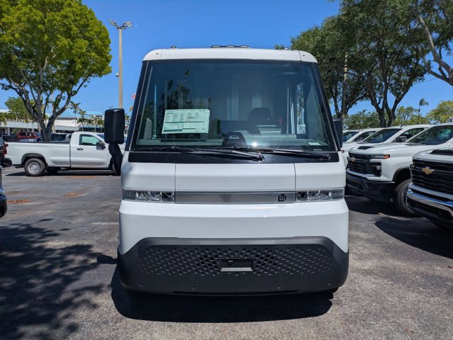 Used 2024 Chevrolet Brightdrop 600 w/ Battery Pack, Max Range AWD/4WD image 2