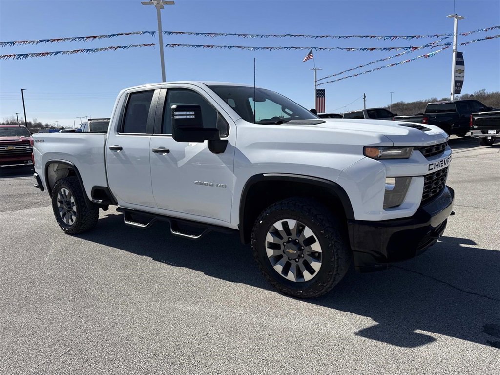 Used 2023 Chevrolet Silverado 2500 Custom w/ Custom Convenience Package image 8