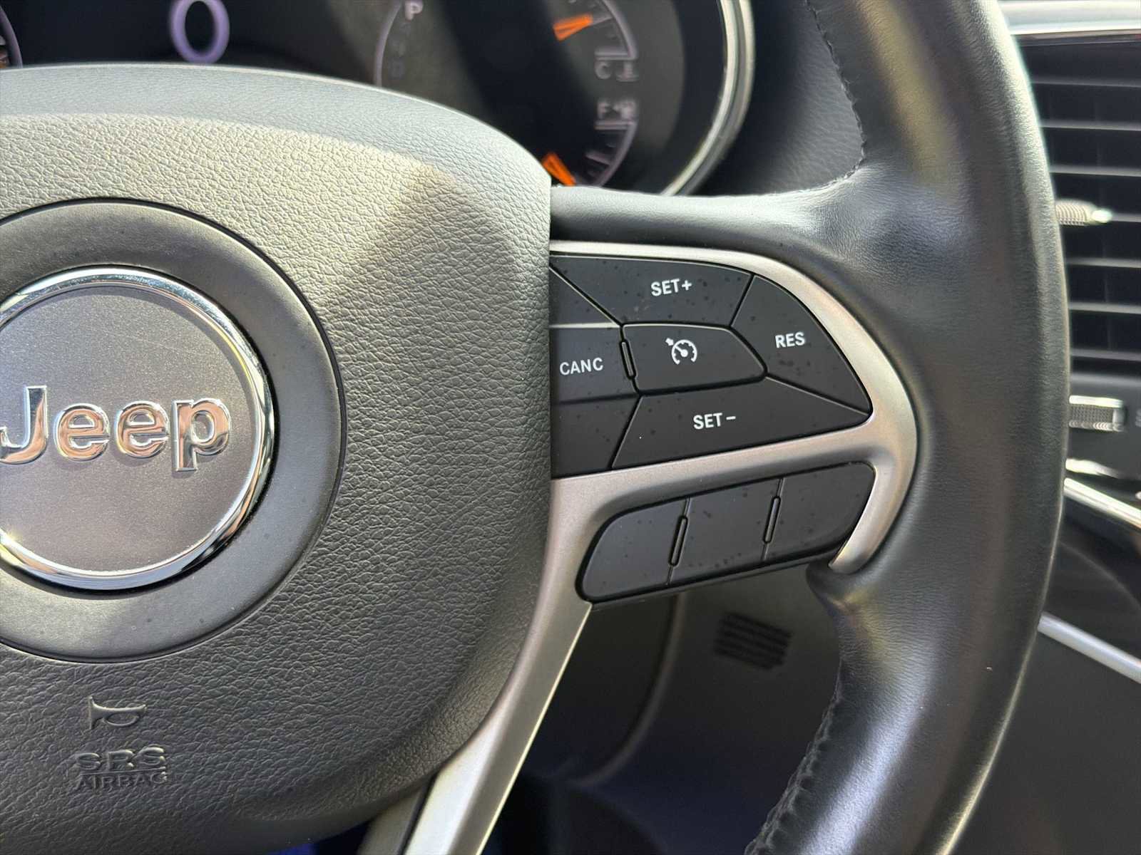Used 2019 Jeep Grand Cherokee Limited w/ Luxury Group II AWD/4WD image 22