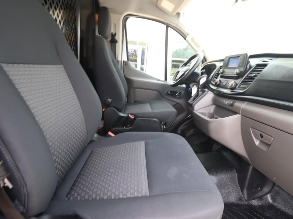 Used 2024 Ford Transit 250 Low Roof w/ Exterior Upgrade Package RWD image 6