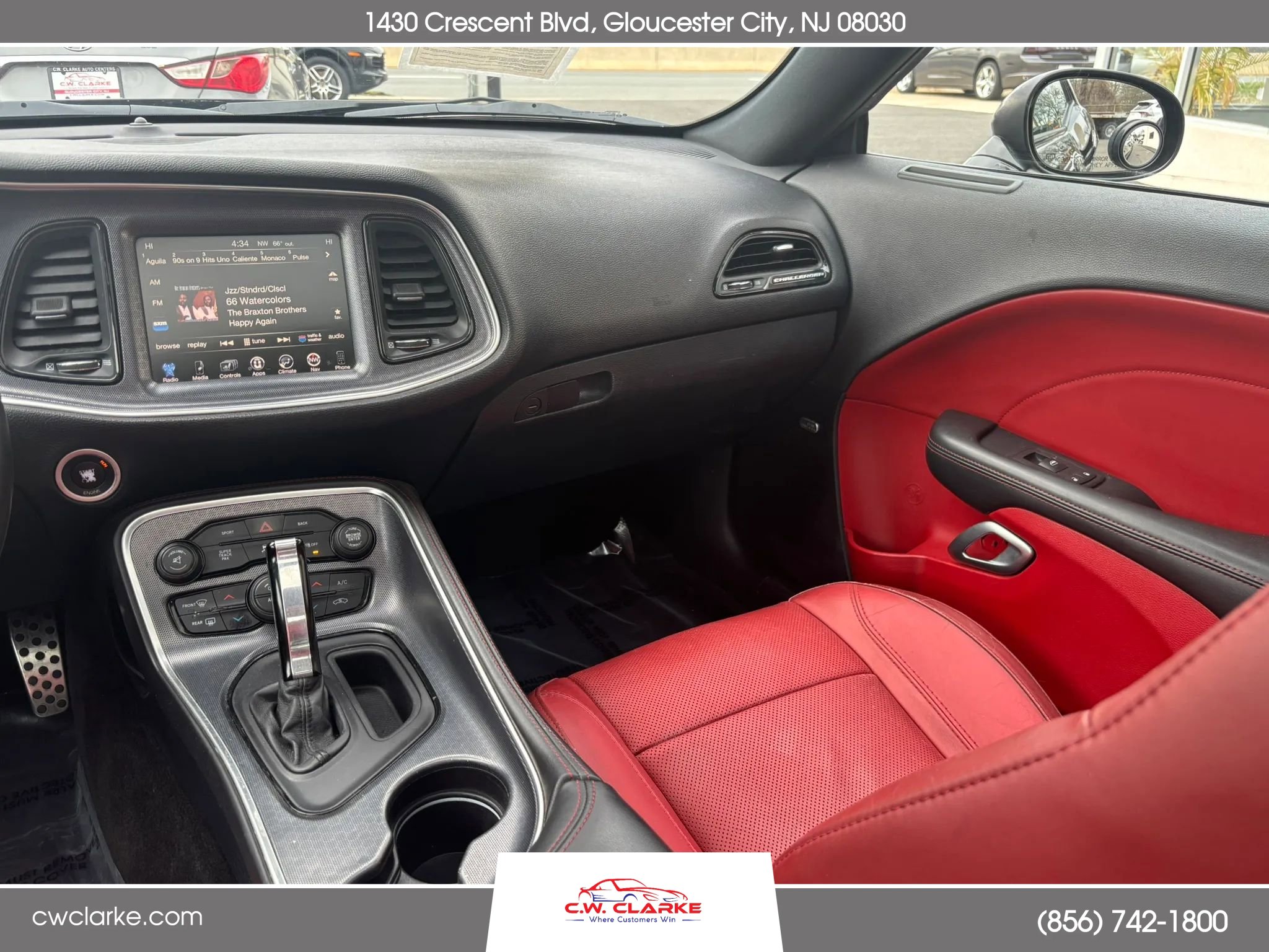 Used 2015 Dodge Challenger R/T Plus image 16