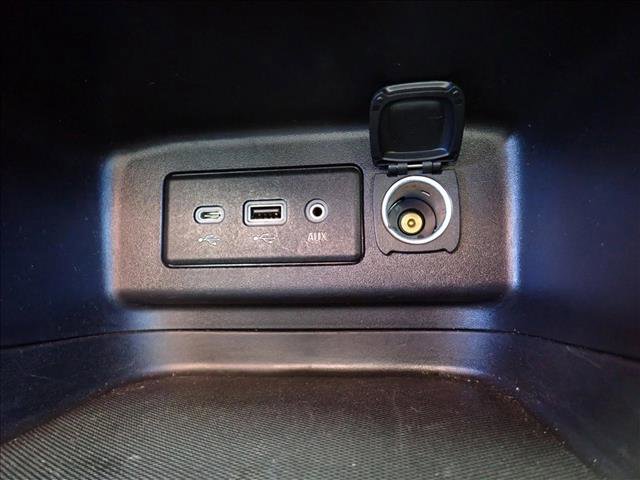 Used 2024 Chevrolet Equinox LT image 19