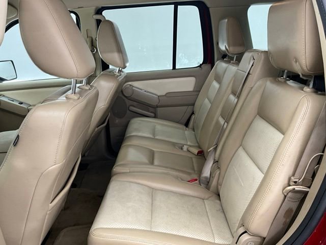 Used 2010 Mercury Mountaineer AWD image 3