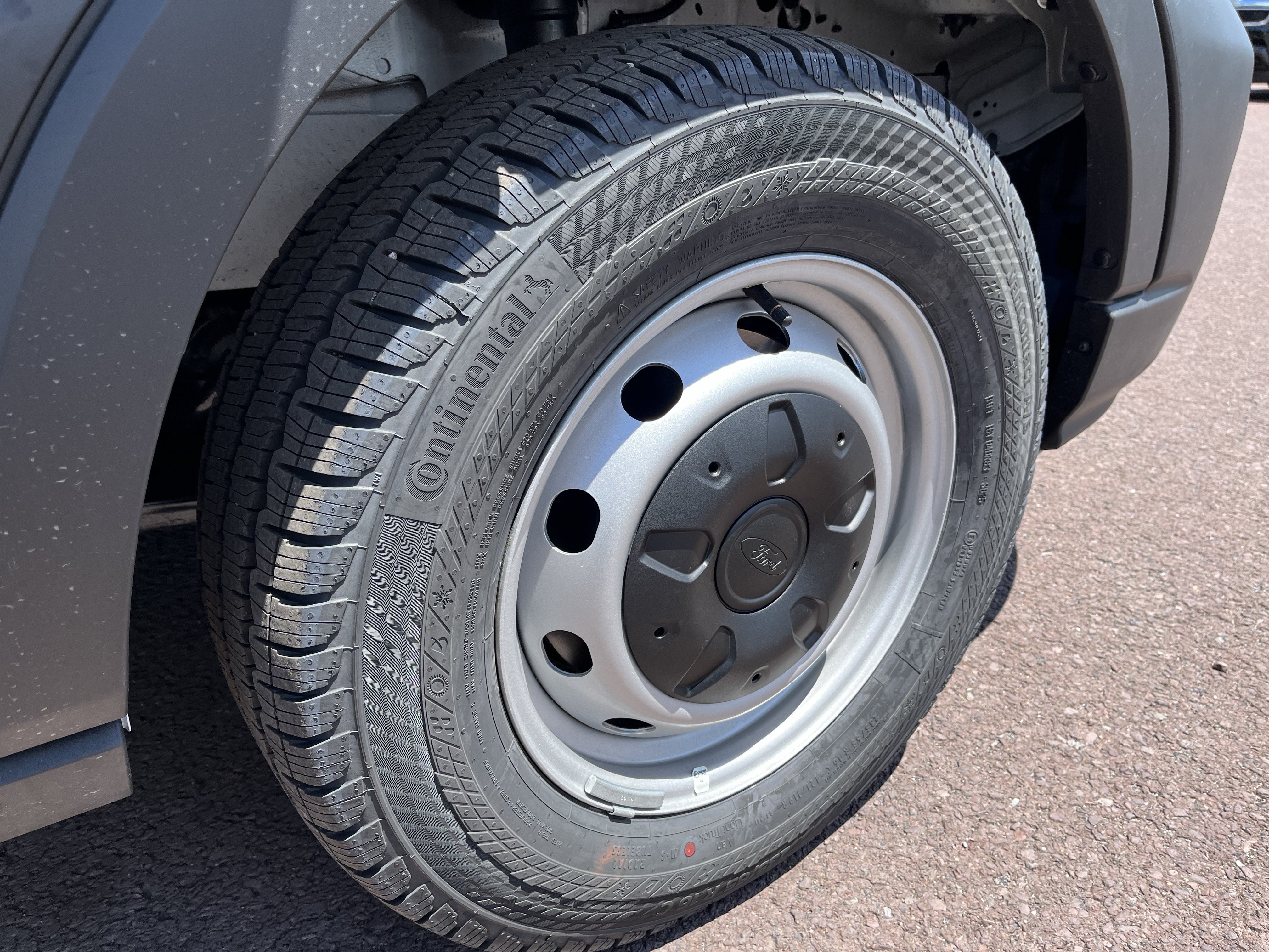 New 2026 Ford Transit 150 Low Roof RWD image 7