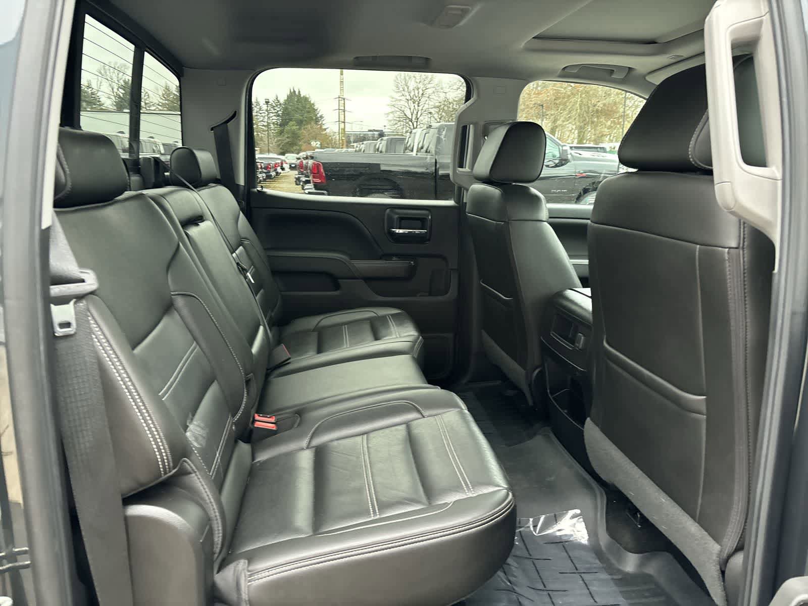 Used 2018 GMC Sierra 1500 Denali image 6