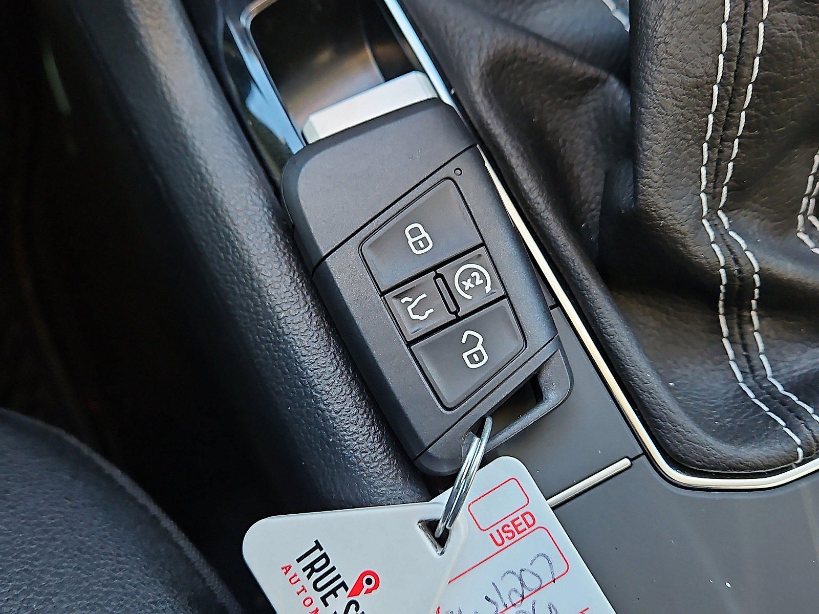 New 2026 Volkswagen Taos SE image 20