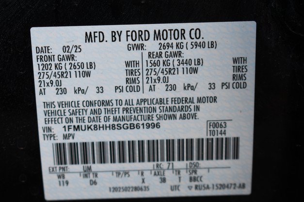 Used 2025 Ford Explorer Platinum w/ LUX Leather Package AWD/4WD image 35