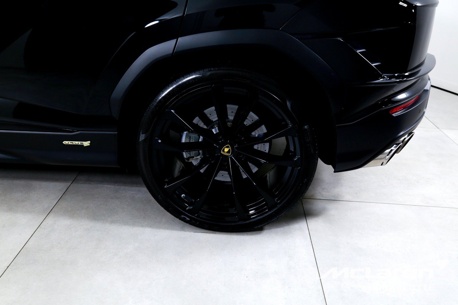 Used 2024 Lamborghini Urus S AWD/4WD image 39