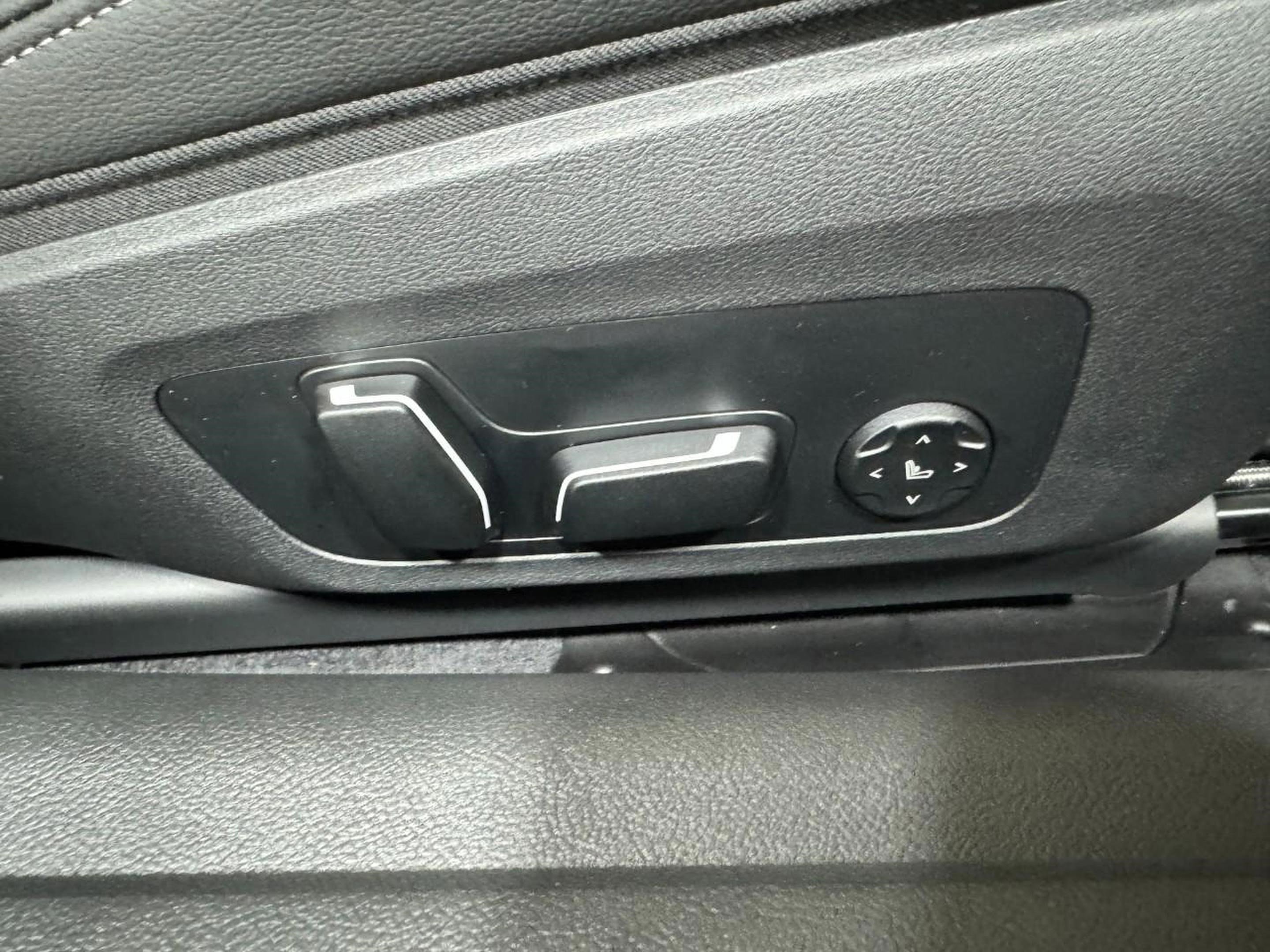 Used 2026 BMW 430i xDrive Coupe w/ M Sport Package image 20