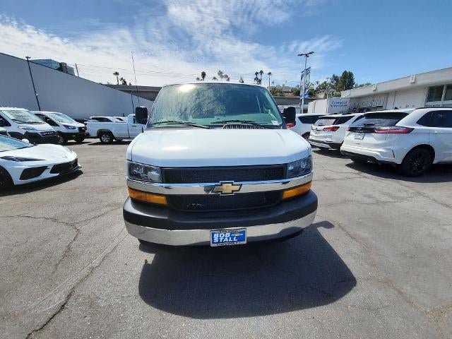 Used 2025 Chevrolet Express 2500 w/ Driver Convenience Package RWD image 3