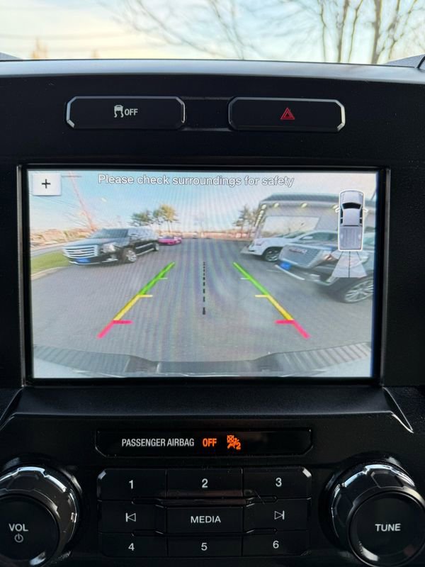 Used 2016 Ford F150 XLT w/ Equipment Group 302A Luxury image 14