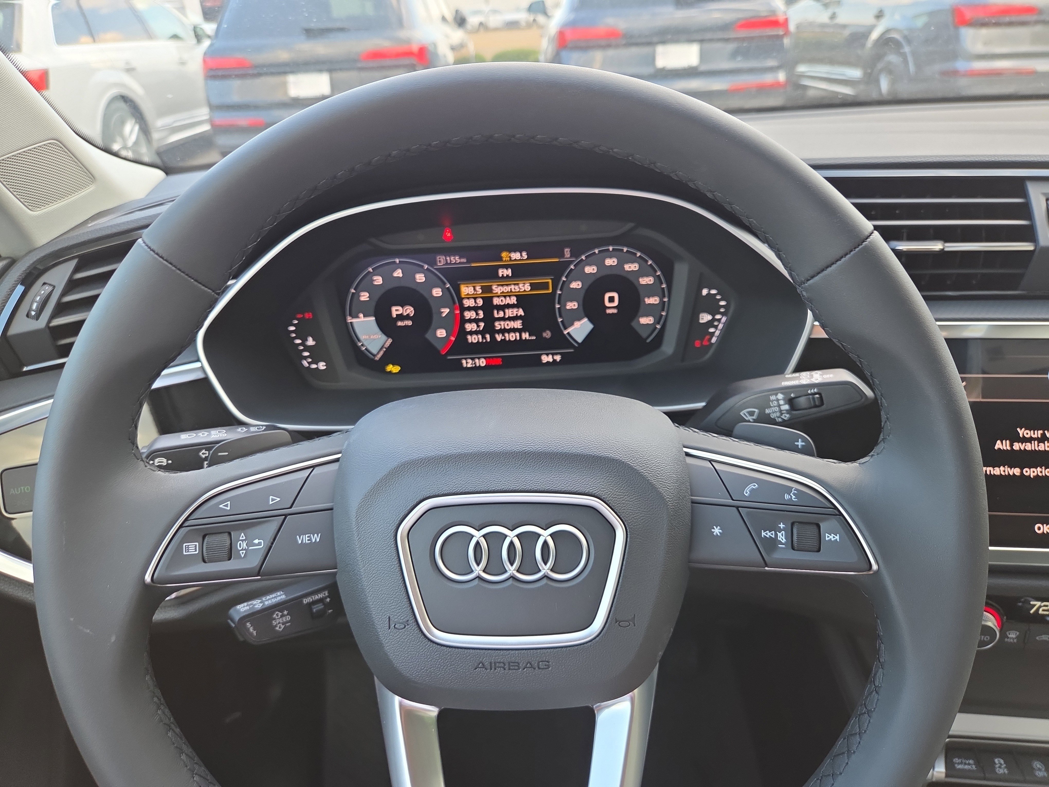 New 2025 Audi Q3 2.0T Premium image 9