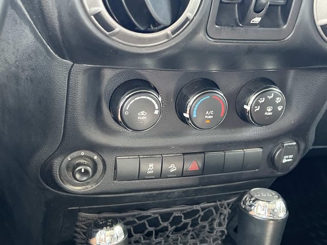 Used 2016 Jeep Wrangler Unlimited Sport w/ Quick Order Package 24S AWD/4WD image 20