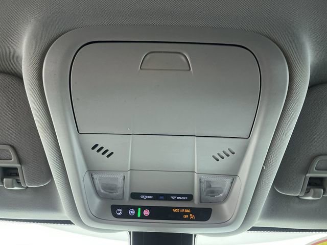 Used 2022 Chevrolet Equinox LT image 25