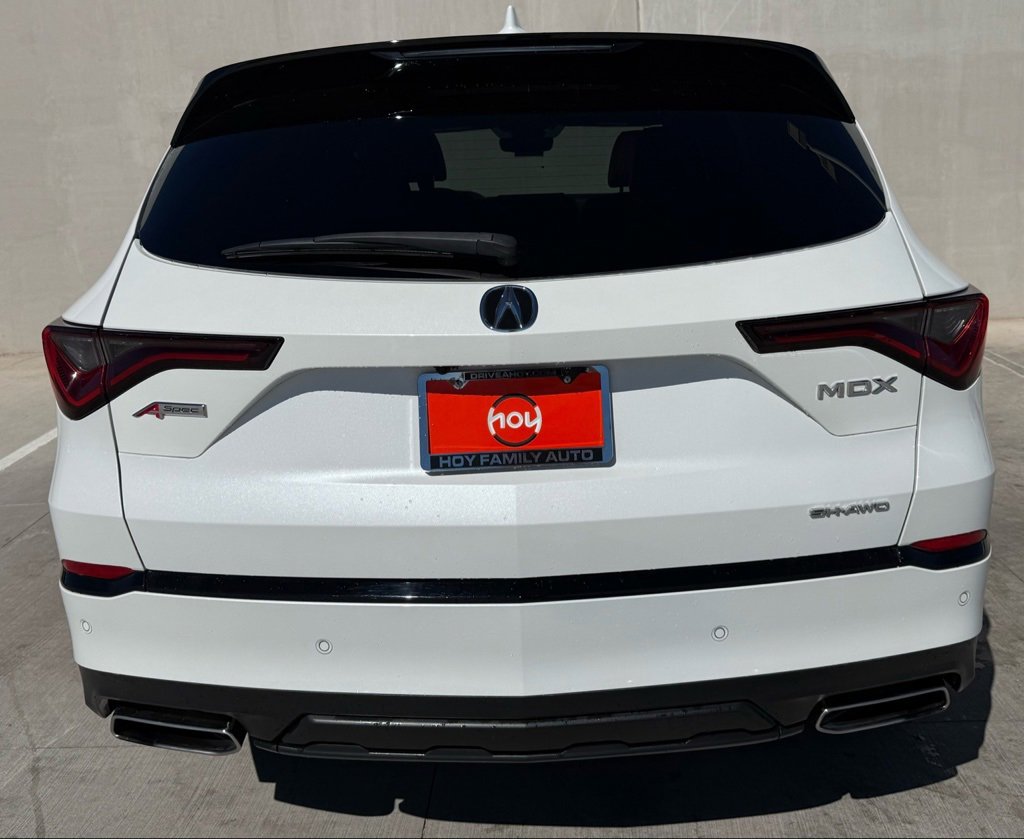 Used 2023 Acura MDX A-Spec image 4