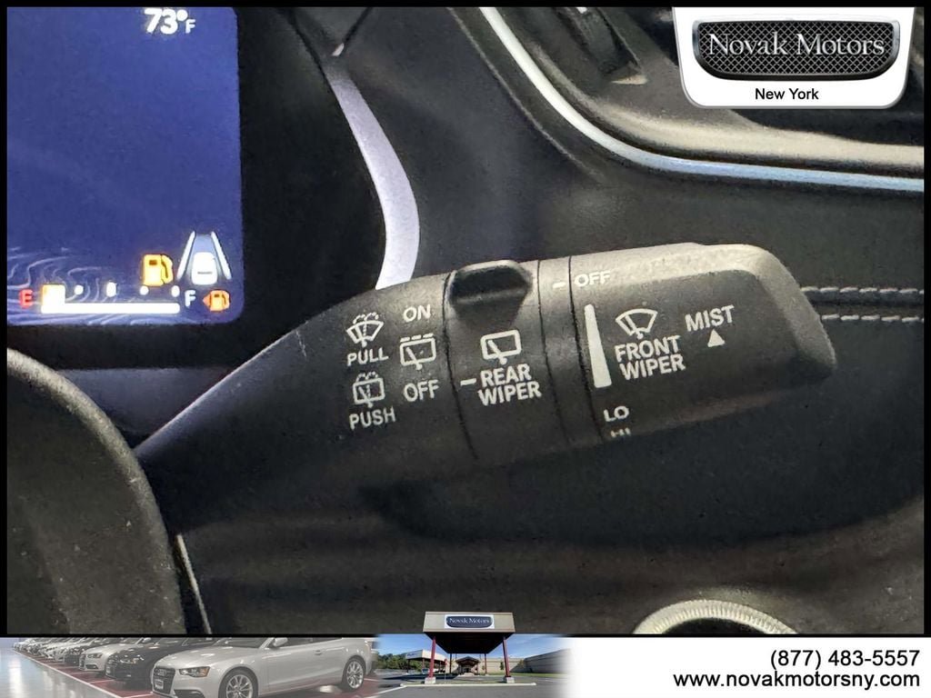 Used 2023 Jeep Grand Cherokee L Limited AWD/4WD image 18