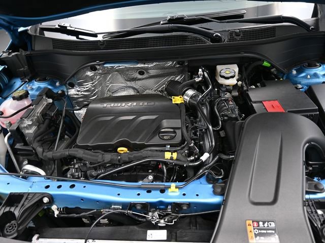 Used 2025 Chevrolet Trax RS w/ Driver Confidence Package image 31