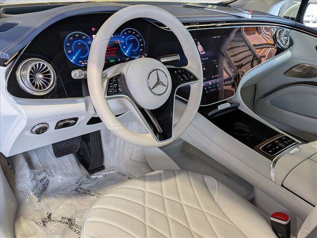 Certified 2022 Mercedes-Benz EQS 580 4MATIC Sedan image 10